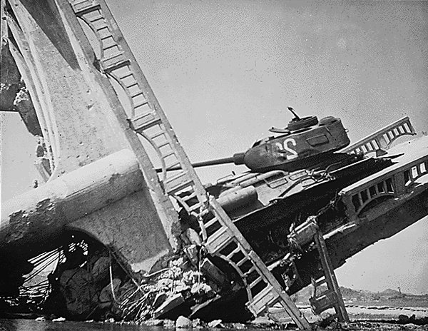 952244415.jpg 952244415.jpg